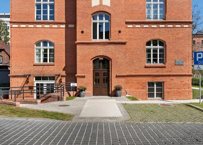 Waterlane Vintage - Fitness & Parking By Downtown 4* غدانسك